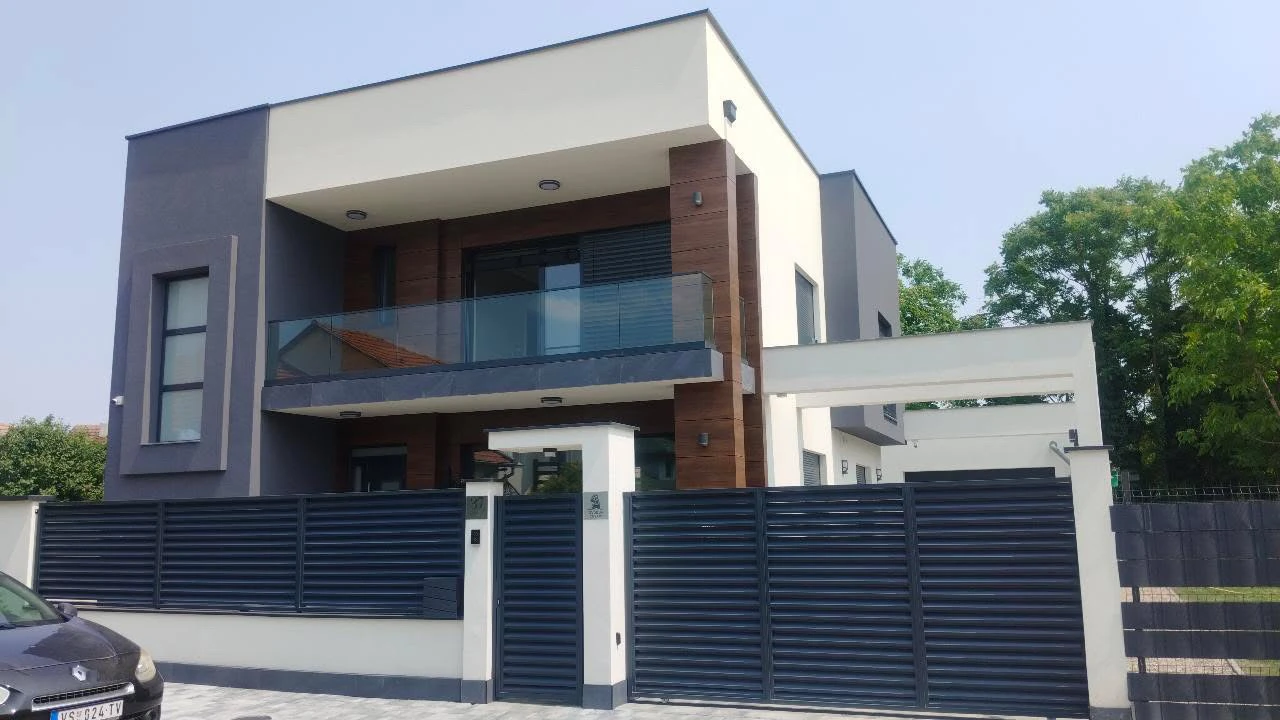 Moderna porodična kuća